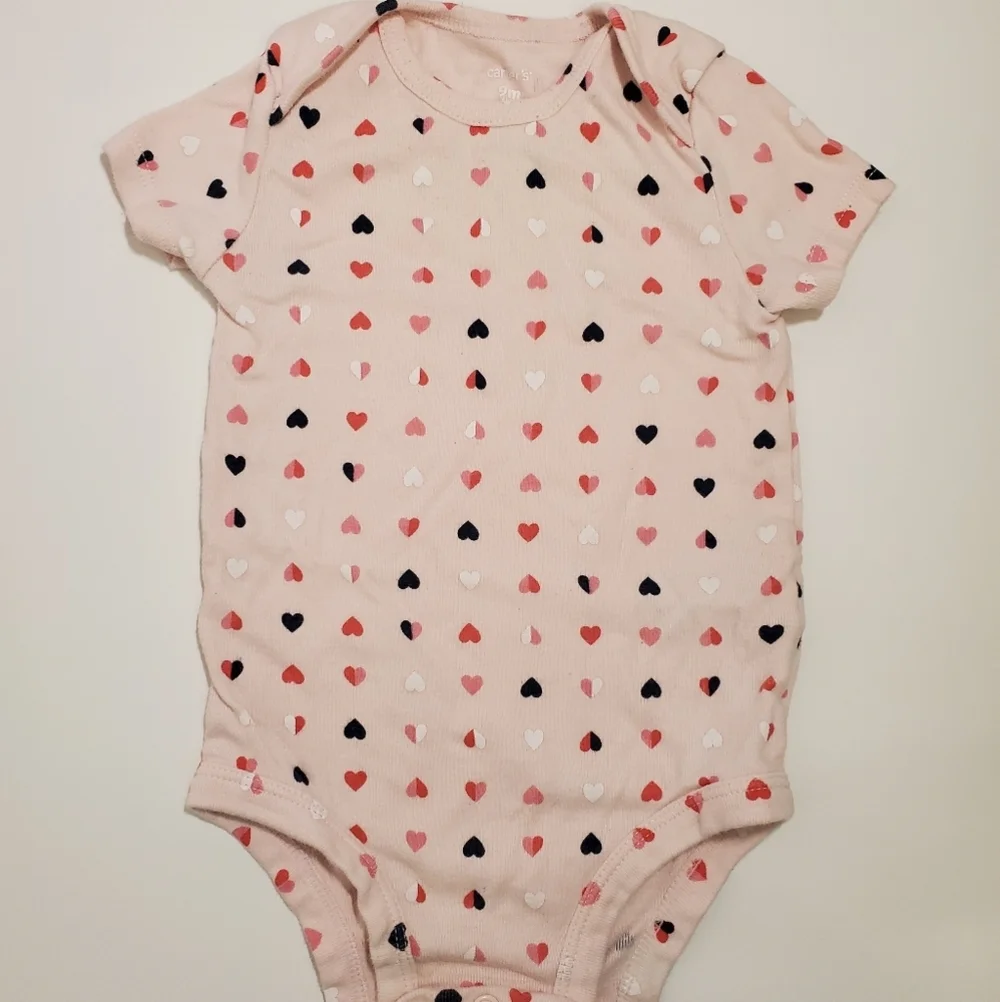 🌹Host Pick🌹 Carter's 9m Onesie Bundle